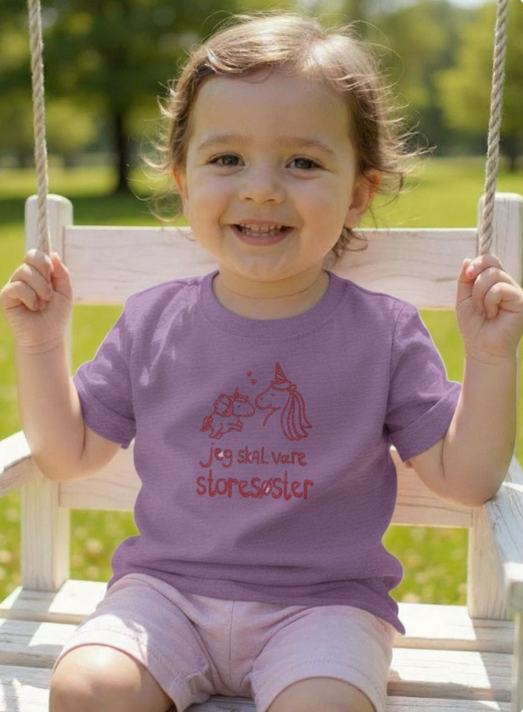 Jeg Skal Være Storesøster T-shirt S/S Enhjørning Lavender Med Pink Krystalina Tryk