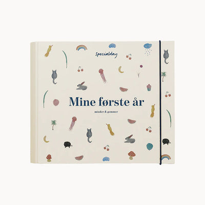 Barnets Bog Mine Første År -  Album Creme (Ny model)