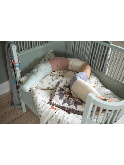 Sebra Strikket Pude, Sleepy Croc, Daydream